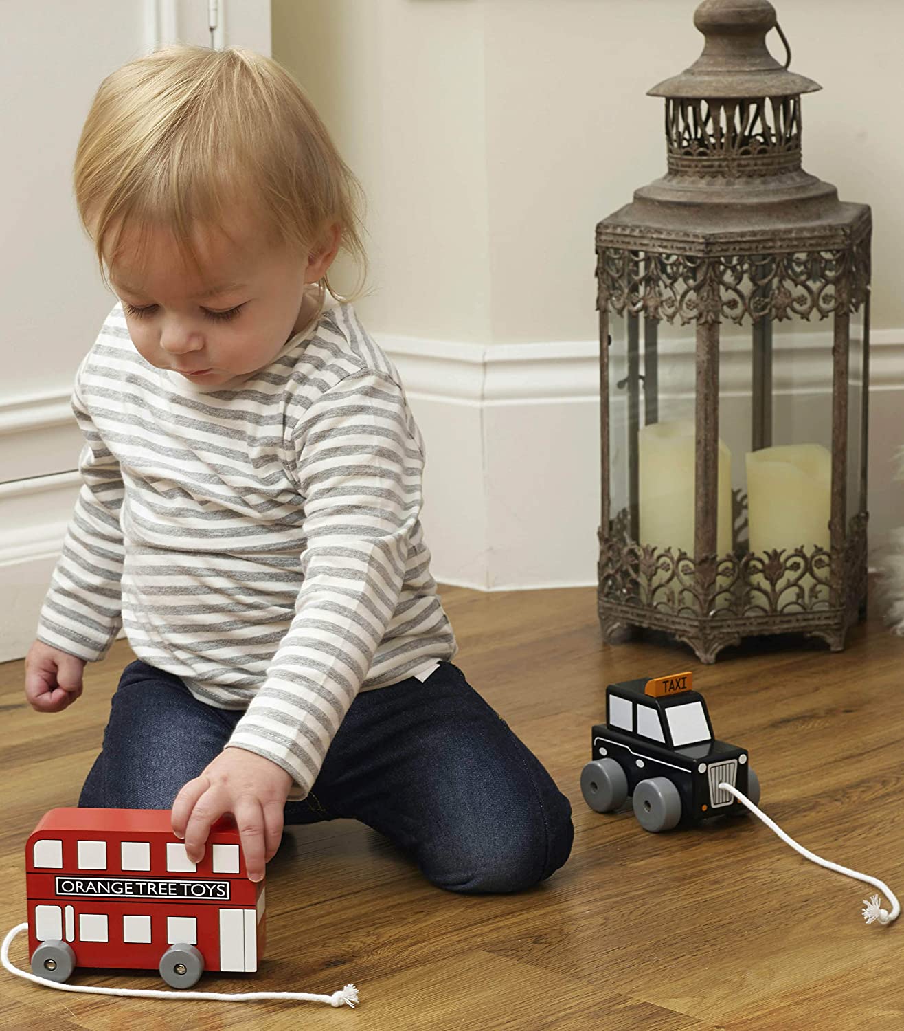 Orange Tree Toys London Black Cab Pull Along