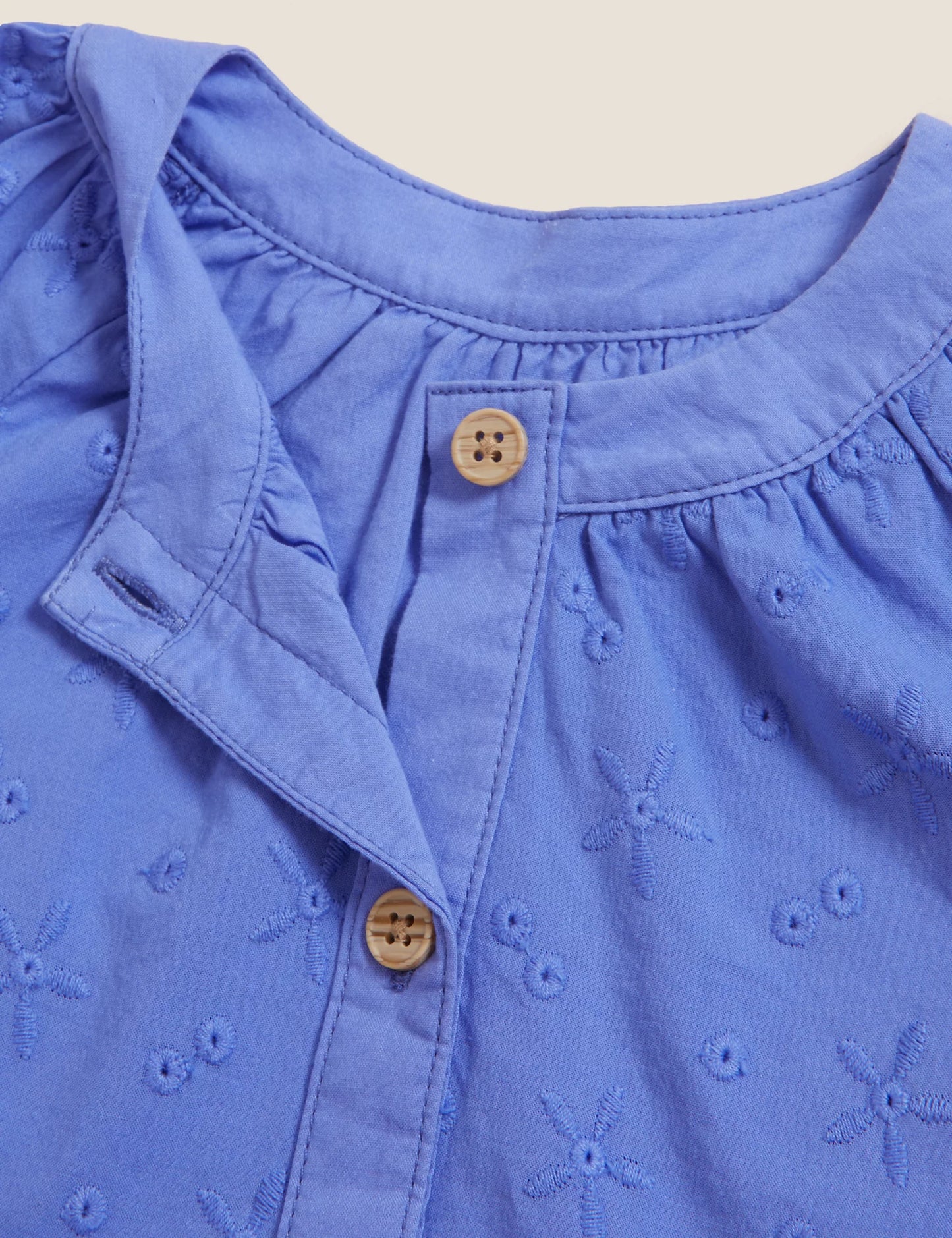 Mi primer armario - Vestido azul bordado