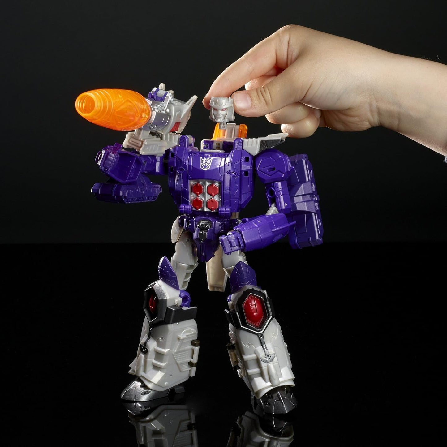 Transformers Generations Titans Nucleon e Galvatron