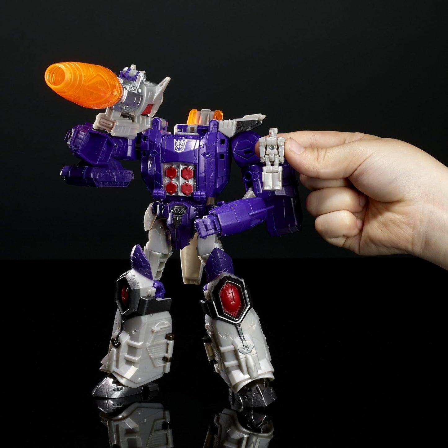 Transformers Generations Titans Nucleon e Galvatron