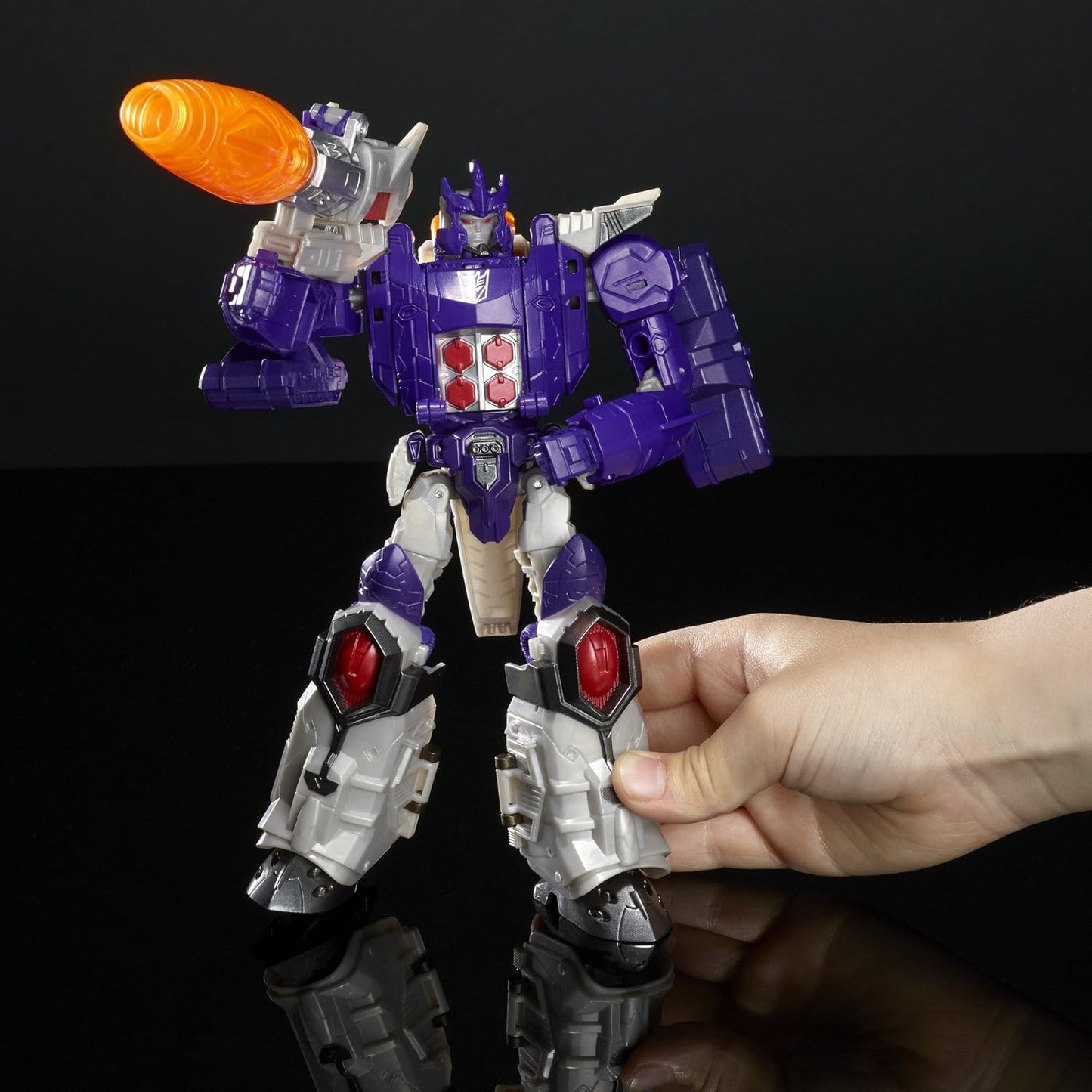 Transformers Generations Titans Nucleon e Galvatron
