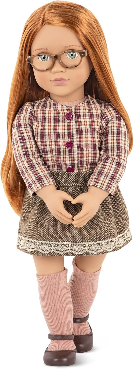 A nossa geração April Doll, brinquedo de brincar para crianças, boneca escolar de 45 cm para meninas, com lindos cabelos ruivos compridos e conjunto de roupa de 6 peças - perfeita para brincadeiras criativas e aventuras imaginativas