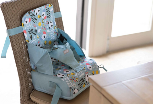 Nuby Travel Booster Seat – Compacto e dobrável | Assento para bebé sentar | Cadeira de desmame para crianças pequenas | Adequado para idades dos 6 meses ou mais (Panda)