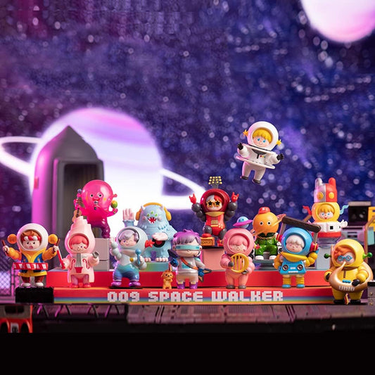 POP MART Space Walker Space Concert Series 3Boxes Caixa de bonecos de ação exclusivos Brinquedo de arte colecionável popular Figura fofa Presente criativo para festa de aniversário de Natal Feriado