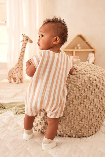 |BabyBoy| Macacão Tecido Para Bebê – Listra Branca/Ferrugem (0 meses a 2 anos)