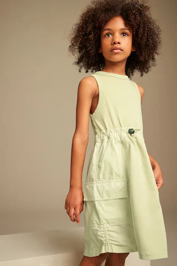 |BigGirl| Vestido Cargo Utility - Verde Limão Suave (3-16 anos)