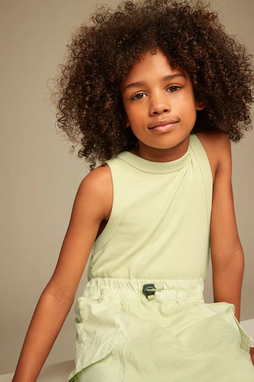 |BigGirl| Vestido Cargo Utility - Verde Limão Suave (3-16 anos)