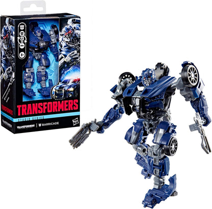 Figura de ação Barricade da linha Transformers Studio Series: O Último Cavaleiro, Classe Deluxe.