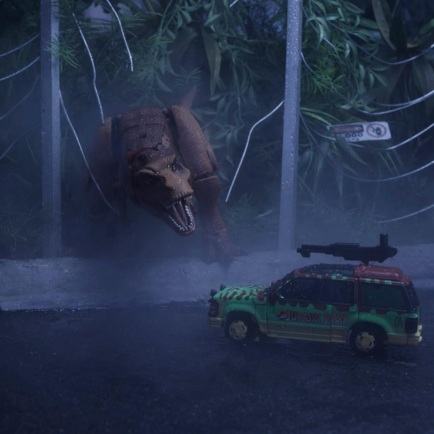 Transformers Generations Collaborative: Jurassic Park Mash-Up, Tyrannocon Rex e Autobot JP93, para maiores de 8 anos.