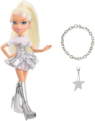 Bratz Charmz Cloe - Boneca Fashion com Pulseira de Berloques Colecionável, Inclui Roupa e Acessórios, Vem em uma Embalagem Ideal para Exibição, Personalize e Colecione