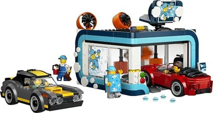 LEGO City Lava-Jato - Inclui 2 Carrinhos, Função de Lavagem e 4 Minifiguras com Acessórios - Ideia de Presente de Aniversário para Meninos a partir de 6 Anos - 60497