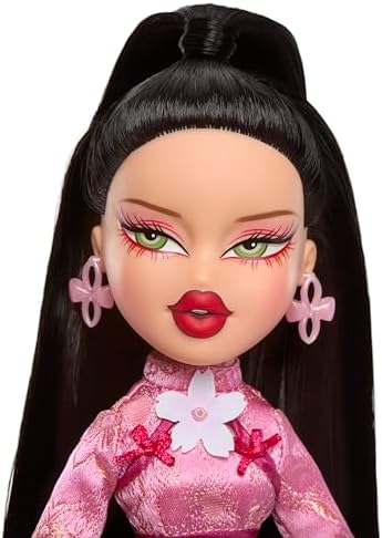 Bratz Fashion Pixiez Jade - Boneca colecionável de fantasia com roupas e acessórios de verdade, asas que se transformam em anel, rosa