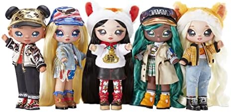 Na! Na! Na! Surprise Glam Series 2 - Boneca de Pelúcia Inspirada na Pata Mallory com Cabelo Verde e Bolsa Metálica com Clipe de Animal - Colecionável - Presente para Crianças a partir de 5 Anos