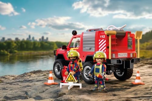 Playmobil | City Action | Picape de Bombeiros | Veículo de Emergência Off-Road com Função de Jato de Água Real, Guincho e Muitos Acessórios | Para Crianças a Partir de 4 Anos | 72194