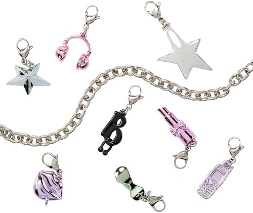 Bratz Charmz Sasha - Boneca Fashion com Pulseira de Berloques Colecionável, Inclui Roupa e Acessórios, Vem em uma Embalagem Ideal para Exibição, Personalize e Colecione