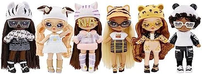 NA NA Fuzzy Surprise Série 1 - Catie CAT - Boneca Fashion Articulada de 18 cm - Inspirada em Gatos com Corpo Aveludado, Gorro, Óculos, Roupa e Sapatos - Brinquedo para Crianças a partir de 4 Anos