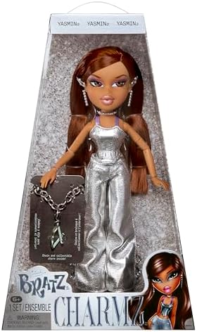 Bratz Charmz Yasmin - Boneca Fashion com Pulseira de Berloques Colecionável, Inclui Roupa e Acessórios, Vem em uma Embalagem Exclusiva para Exibição, Personalize e Colecione