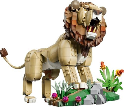 LEGO Creator 3 em 1 Animais Selvagens: Leão Majestoso de Brinquedo - Figura de Animal que se Transforma em uma Leoa ou 2 Filhotes - Decoração DIY para Quarto Infantil - Presente de Aniversário para Meninas e Meninos a partir de 9 Anos - 31386