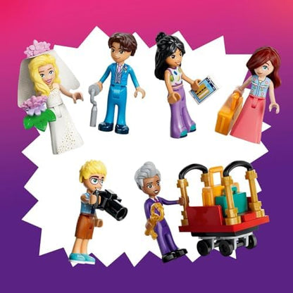 LEGO Friends Hotel Grand de Heartlake City - Miniatura com 6 mini bonecas, 2 figuras de animais e acessórios - Presente de aniversário para meninas a partir de 9 anos - 42704