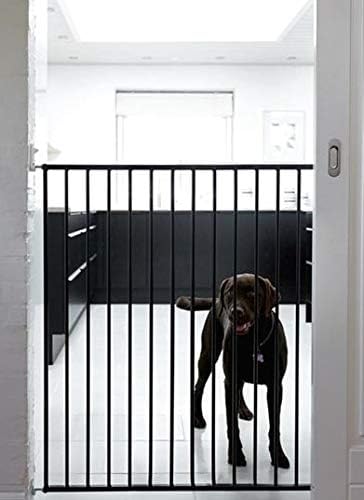 BabyDan Scandinavian Pet Design Puerta extensible para perros extra alta, 62,5-106,8 cm/24,6-42 pulgadas de ancho, 103 cm/40,5 pulgadas de altura, puerta extensible para perros