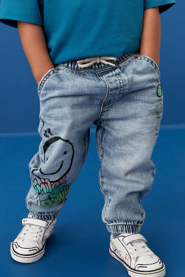 |Boy| Jeans Azul Claro Com Estampa Graffiti (3 meses a 7 anos)