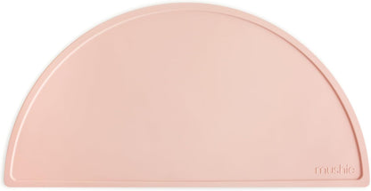 Mushie Tapete de silicone para crianças | Design antiderrapante | Material: Silicone de qualidade alimentar | Fácil de limpar e resistente a manchas | Livre de BPA e ftalatos (Rosa claro)