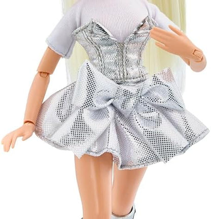 Bratz Charmz Cloe - Boneca Fashion com Pulseira de Berloques Colecionável, Inclui Roupa e Acessórios, Vem em uma Embalagem Ideal para Exibição, Personalize e Colecione