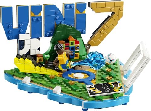 LEGO Editions Vini Jr. – Brinquedo de Destaques do Futebol - Kit de Modelo 3D para Exibição com Minifigura Colecionável - Decoração para Quarto Infantil - Presente para Meninos e Meninas a partir de 10 Anos e Fãs de Esportes Adultos - 43027