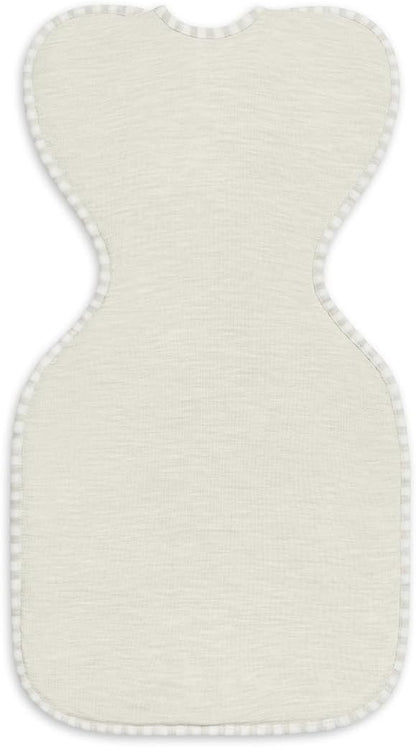 Love To Dream™ Swaddle UP™, Recém-nascido 2,2–3,8 kg – Sand Dollar | Ajuste perfeito, promove uma rotina de sono saudável | 1,0 Tog Ideal para primavera e verão (20–24 °C) | Algodão lavável à máquina e zíper duplo