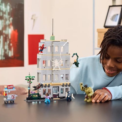 LEGO|Marvel Homem-Aranha vs. Hulk Confronto Épico - Brinquedo Interativo de Super-Heróis com Escritório de 4 Andares, Figura de Ação e 5 Minifiguras, incluindo o Escorpião - Presente para Meninos e Fãs a partir de 8 Anos - 76350