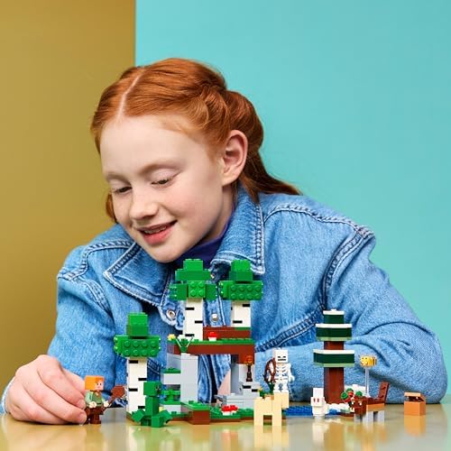 LEGO Minecraft Primeira Noite de Aventura - Brinquedo Interativo com 7 Figuras, incluindo Alex, Creeper, Esqueleto e Lobo da Floresta - Presente Gamer para Meninos e Meninas a partir de 8 Anos - 21593