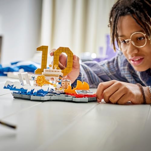 LEGO Editions Kylian Mbappé – Melhores Momentos do Futebol - Kit de Modelo 3D com Minifigura Colecionável - Decoração para Quarto Infantil - Presente para Meninos e Meninas a partir de 10 Anos e Fãs de Esportes Adultos - 43013