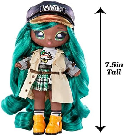 Na! Na! Na! Surprise Glam Series 2 - Boneca de Pelúcia Inspirada na Pata Mallory com Cabelo Verde e Bolsa Metálica com Clipe de Animal - Colecionável - Presente para Crianças a partir de 5 Anos