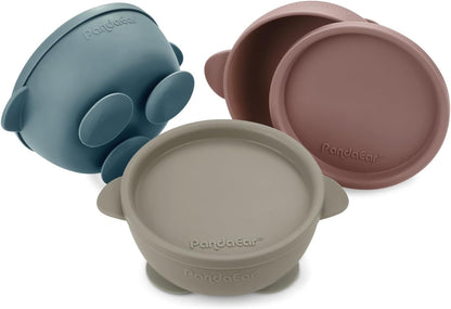 PandaEar Conjunto de 3 Tigelas de Silicone com Ventosa e Tampa, Antiderramamento, para Bebês e Crianças Pequenas na Primeira Fase da Alimentação Infantil, Azul/Marrom/Vermelho