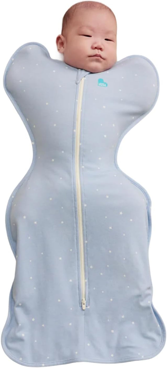 Love To Dream™ Swaddle UP™, Recém-nascido 2,2-3,8 kg - Azul Claro Brilhante, Ajuste Perfeito, Favorece uma Rotina de Sono Saudável, 1.0 Tog para Temperatura de 20-24°C, Algodão Elástico Lavável à Máquina, 2 Zíperes para Facilitar a Troca de Fraldas