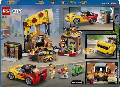 LEGO City Experiência de Entrega de Pizza com Veículos - inclui Carrinho de Brinquedo, Scooter, Drone, Máquina de Arcade e 5 Minifiguras - Ideia de Presente de Aniversário para Meninos a partir de 6 Anos - 60496