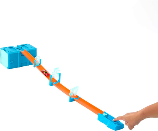 Hot Wheels Conjunto de pista com 1 carro Hot Wheels, conjunto de construção de pista com tema de gelo com 10 peças de pista em uma caixa de armazenamento modular e empilhável, HKX40