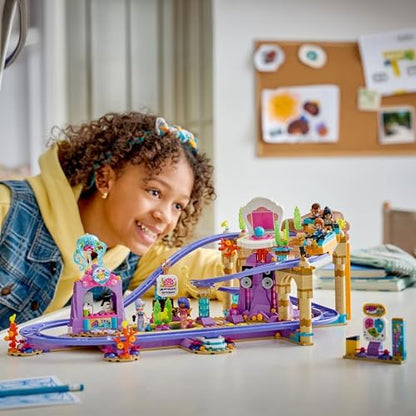 LEGO Friends Montanha-Russa da Sereia - Brinquedo Interativo com 3 Carrinhos, Loja, 5 Mini Bonecas e Acessórios - Ideia de Presente de Aniversário para Meninas a partir de 8 Anos - 42703