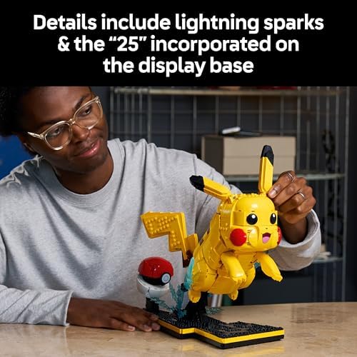 LEGO Pokémon Pikachu e Poké Bola - Conjunto de Construção para Adultos - Kit de Modelo com Figura Articulada de Anime e Suporte de Exibição Dinâmico - Decoração DIY para Quarto ou Mesa - Ideia de Presente Colecionável para Fãs de Jogos - 72152