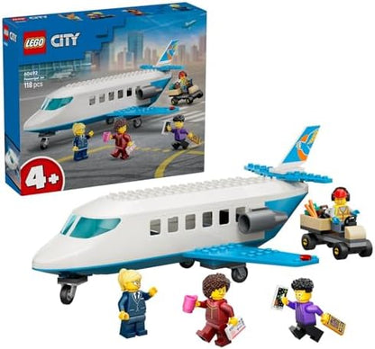 LEGO City Avião de Passageiros - Kit de Modelo de Avião com 4 Minifiguras e Acessórios de Viagem - Conjunto Educativo - Ideia de Presente de Aniversário para Meninos a partir de 4 Anos - 60492