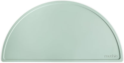 Mushie Tapete de silicone para crianças | Design antiderrapante | Material: Silicone de qualidade alimentar | Fácil de limpar e resistente a manchas | Livre de BPA e ftalatos (Azul Cambridge)