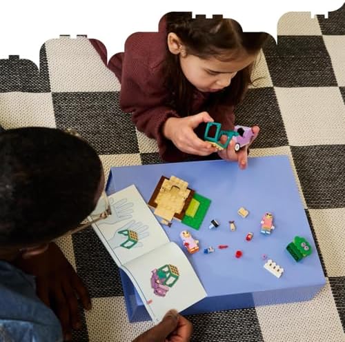 LEGO Bluey Vovós com Bingo e Bluey - Brinquedo Educativo com Carro, 2 Minifiguras e Jardim - Conjunto Montessori - Presente de Aniversário para Meninas e Meninos a partir de 4 Anos - 11216