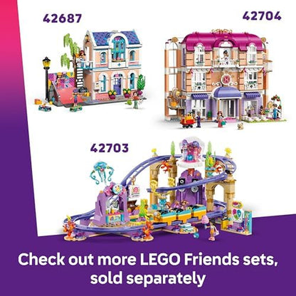 LEGO Friends Cabana Aconchegante na Floresta de Outono - Casa em Miniatura com 4 Mini Bonecas, 2 Figuras de Animais de Estimação e Acessórios - Presente de Aniversário para Meninas a partir de 9 Anos - 42705