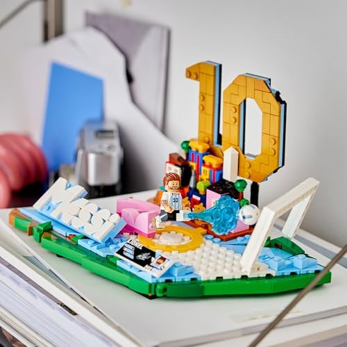 LEGO Editions Lionel Messi – Melhores Momentos do Futebol - Kit de Modelo 3D para Exibição com Minifigura Colecionável - Decoração para Quarto Infantil - Presente para Meninos e Meninas a partir de 10 Anos e Fãs de Esportes Adultos - 43011
