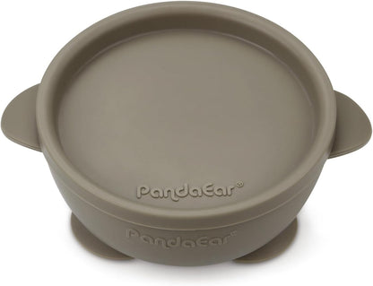 PandaEar Conjunto de 3 Tigelas de Silicone com Ventosa e Tampa para Bebês | Tigela de Silicone Antivazamento para Comida de Bebê, Crianças e Bebês | Tigelas Macias, Seguras e Livres de BPA, próprias para Alimentos (Azul, Marrom e Bege)