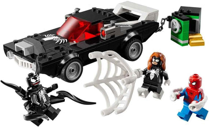 LEGO Marvel Spider-Man vs. Venom Muscle Car - Brinquedo de construção com 3 minifiguras de super-heróis para brincadeiras imaginativas - Presente para meninos e meninas de 7 anos ou mais