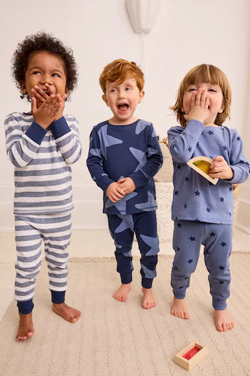 |BigBoy| Pacote de 3 pijamas Snuggle - estrelas azuis/brancas (9 meses a 10 anos)