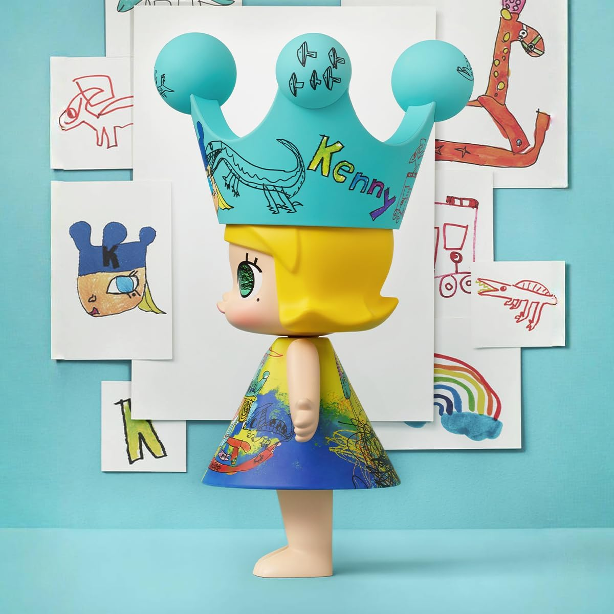 POP MART MEGA ROYAL MOLLY 400% Infantilidade