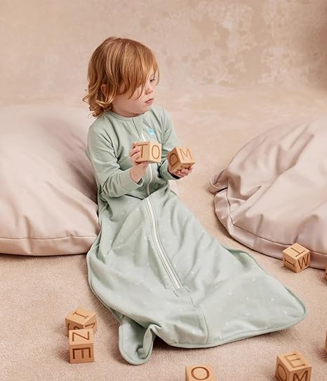 Love To Dream™ Saco de dormir | Manga comprida, cobertor vestível leve | Edredom embutido | 1,5 Tog, ideal para uso durante todo o ano (18–22 °C) | Algodão fleece lavável à máquina e zíper duplo