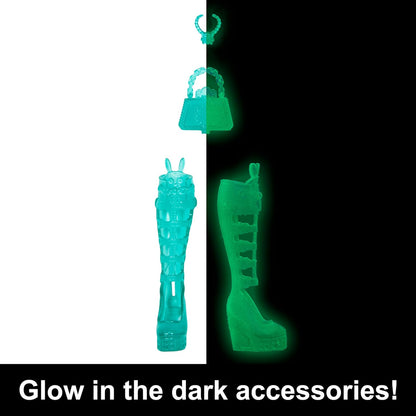 Muñeca Monster High y set de moda, muñeca Twyla, Skulltimate Secrets: Neon Frights, vestidor con más de 19 sorpresas, HNF82